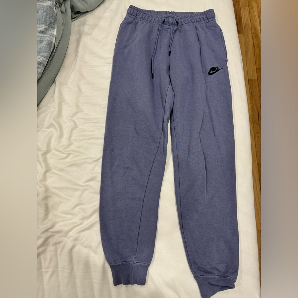 Nike Sportswear Essential Fleece Indigo Jogger pants EUC size xs